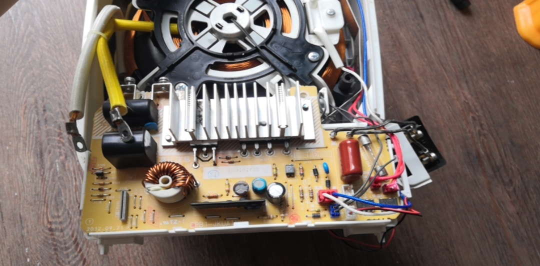 虎牌电饭煲故障,有大神指导一下吗-迅维网-维修论坛