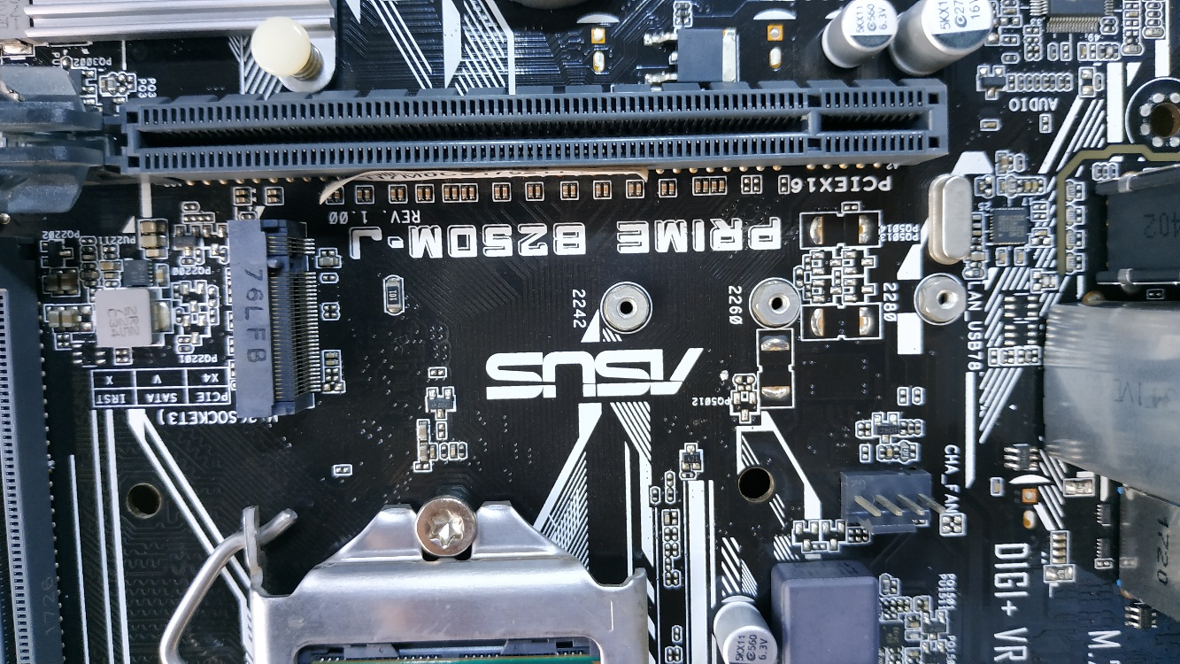 i77700跟华硕b250mj主板