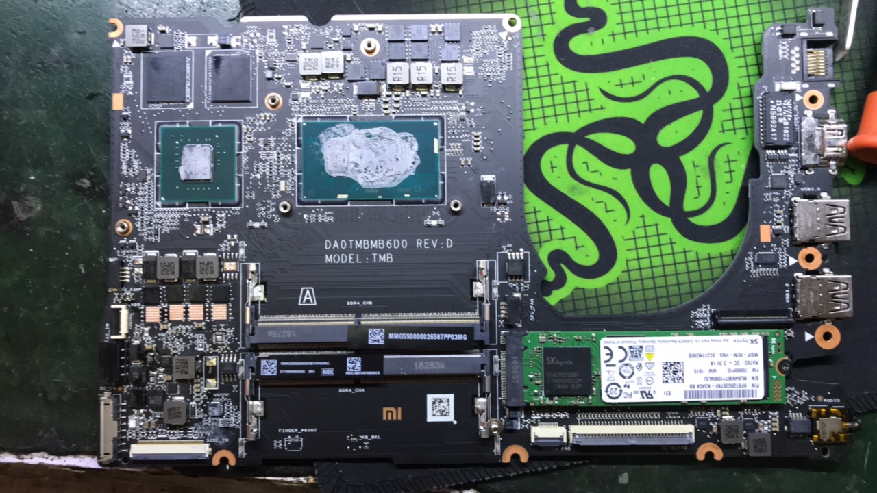 小米笔记本tm1802烧坏芯片不知道什么型号的