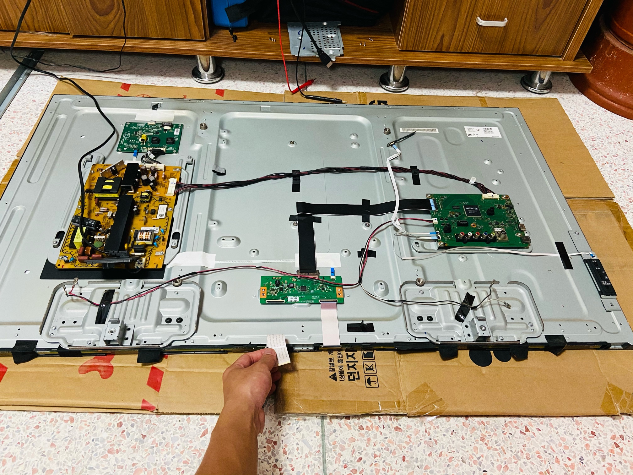 索尼kdl47r500a开机红灯闪6下