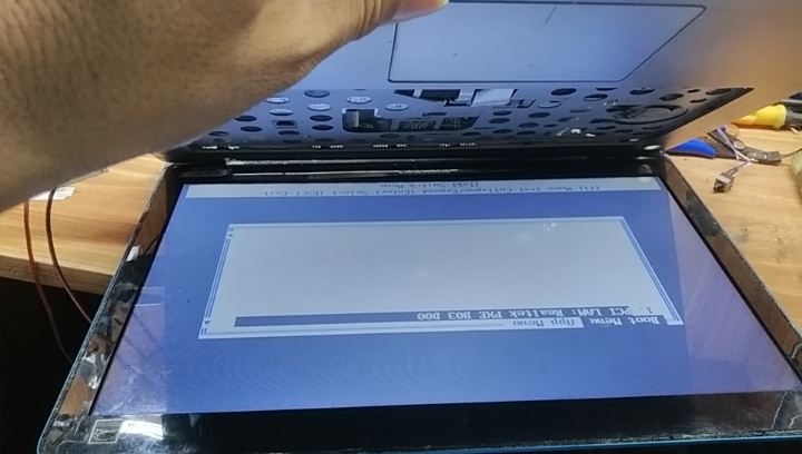 联想u410板号dalz8tmb8c0revc灰屏通病